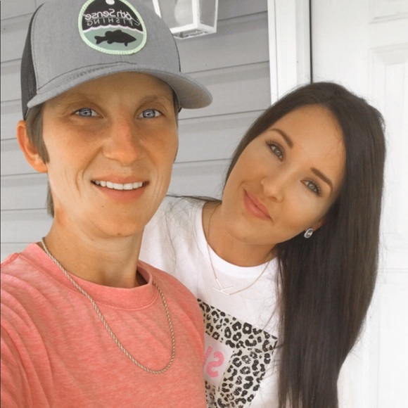 Meet your Posher, Brittany - Picture 1 of 1